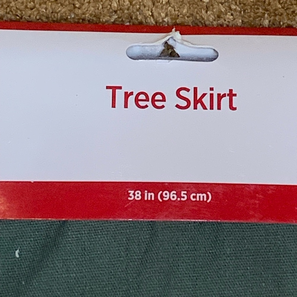 Tree skirts - Picture 3 of 6